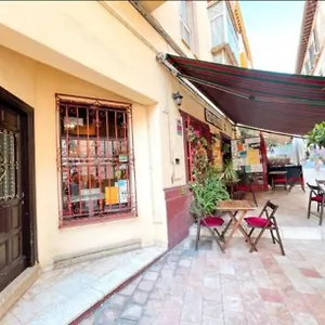 Apartamento Apartamento Céntrico Muy Luminoso, Junto Al Teatro Romano Y Con Vistas A La Alcazaba, Málaga